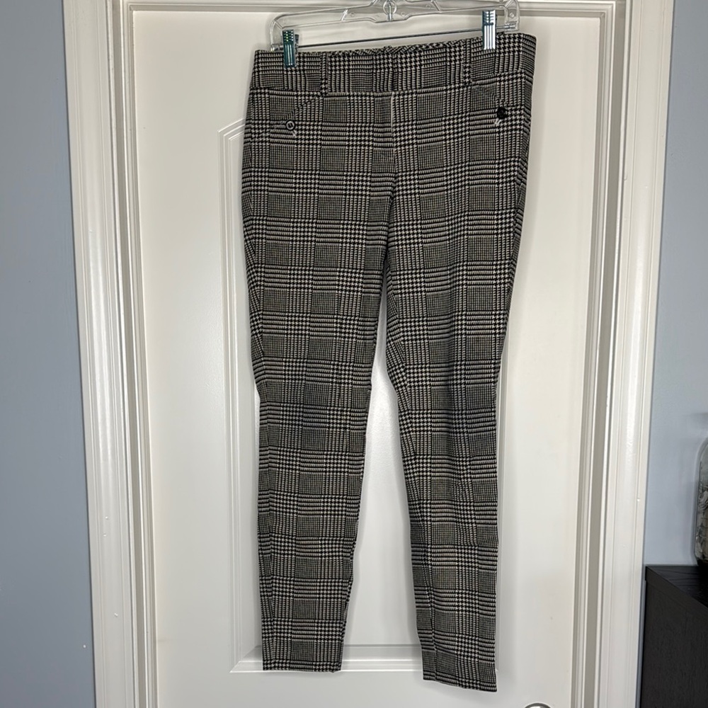 The Limited Plaid dress Pants size 6